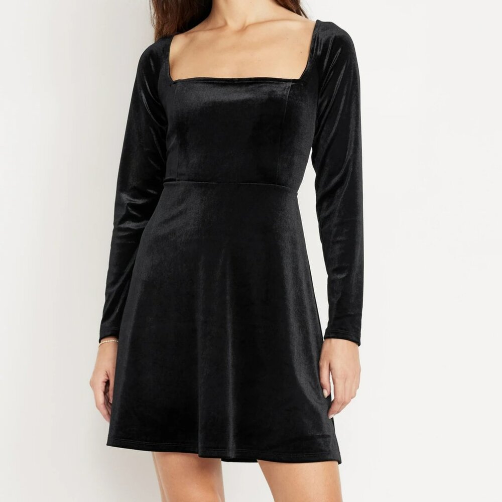 Fit & Flare Velvet Mini Dress Black